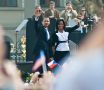 Barack Obama and his wife Michelle welcome czech audience